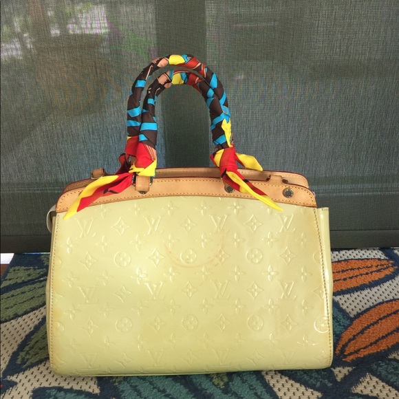 Authentic Louis Vuitton - Picture 5 of 12